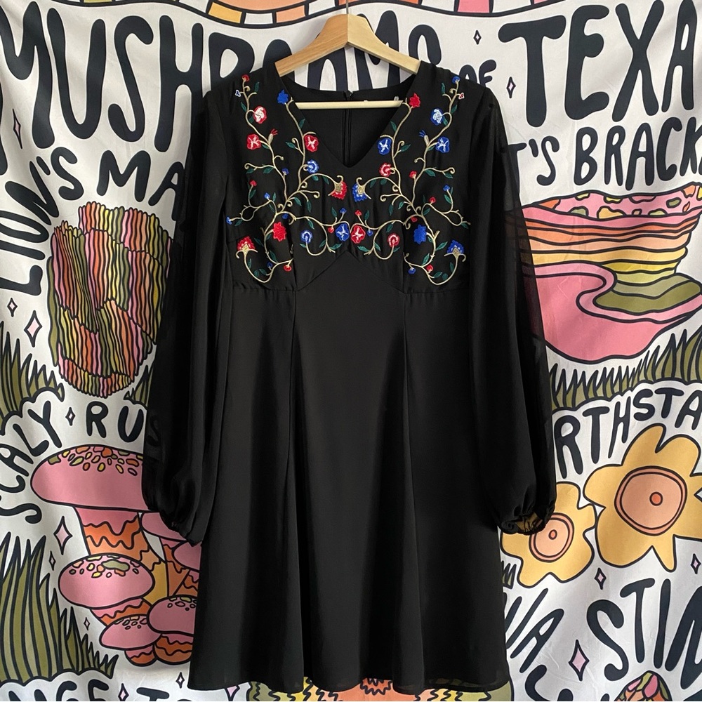 Pretty retro inspired dress